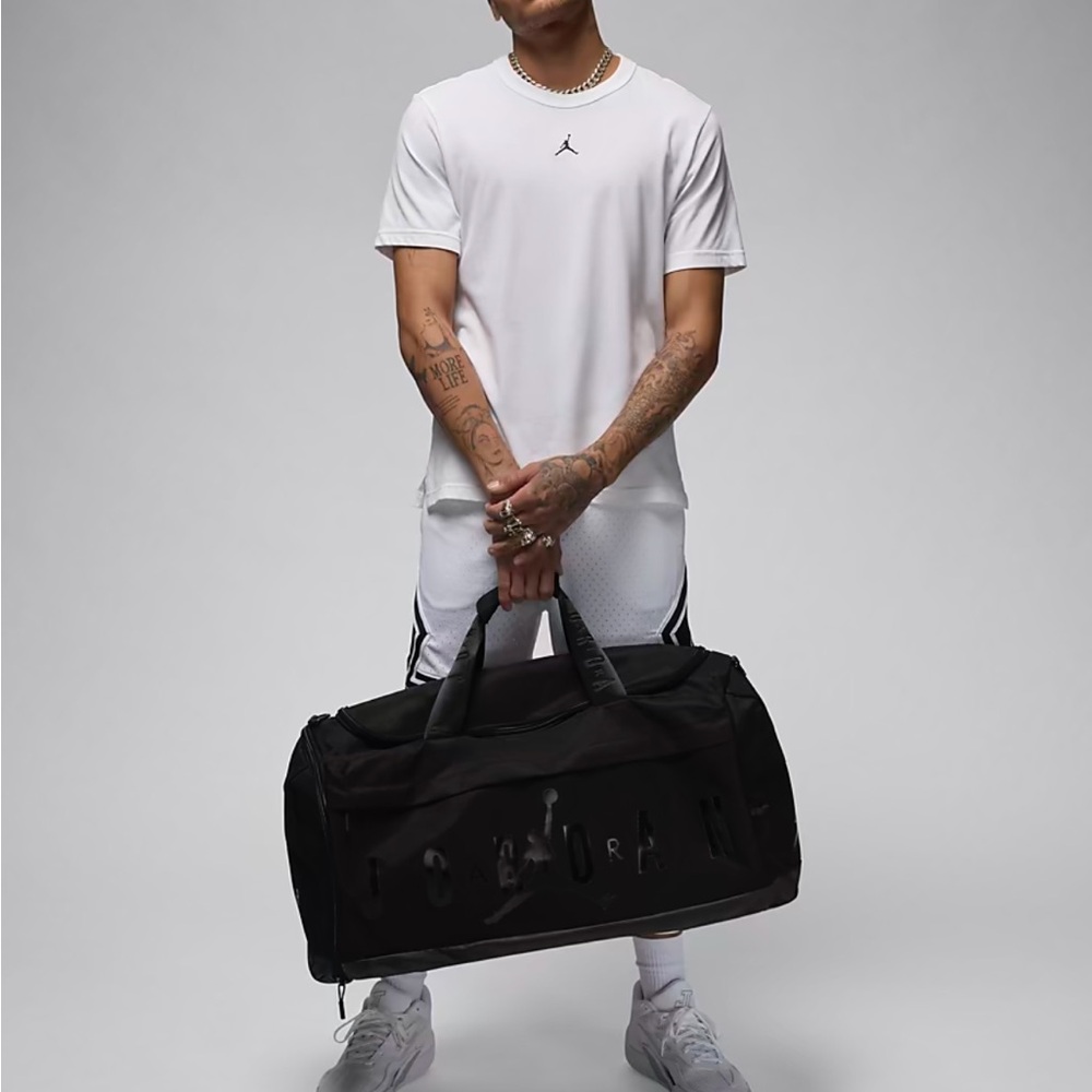 Jordan Velocity Duffel Bag - Picture 10 of 11